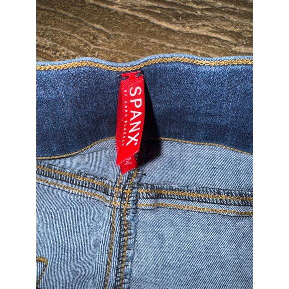 Spanx Distressed Ankle Skinny Pull-On Jeans Size XL - Picture 4 of 8